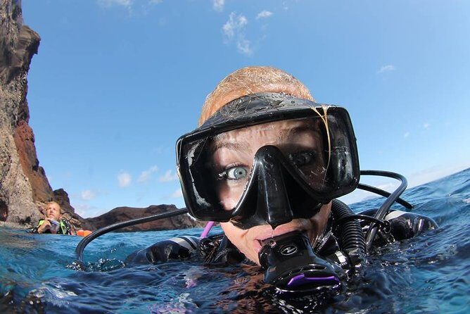 3 days Open Water Course | Scuba Diving - Cold water in Madeira: plan for comfort so you can learn