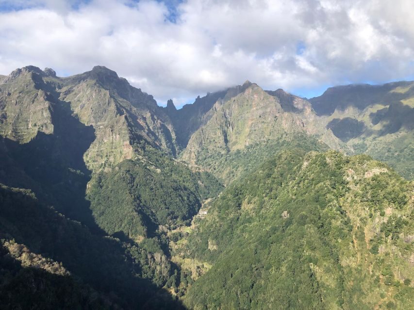 4 hours Unique Jeep Safari Tour to Pico do Arieiro, Madeira - Key Things I’d Actually Pay Attention To