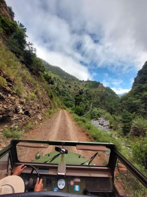 4 hours Unique Jeep Safari Tour to Pico do Arieiro, Madeira - Your 4 Hours in Madeira: What the Tour Really Feels Like