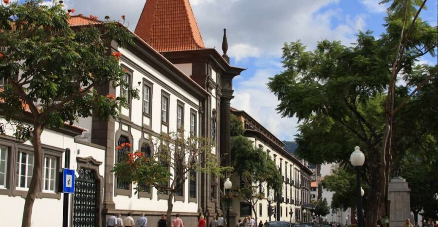 Audio Guide Citywalk Funchal for Cruise Guests - Key Things You Should Know Before You Walk