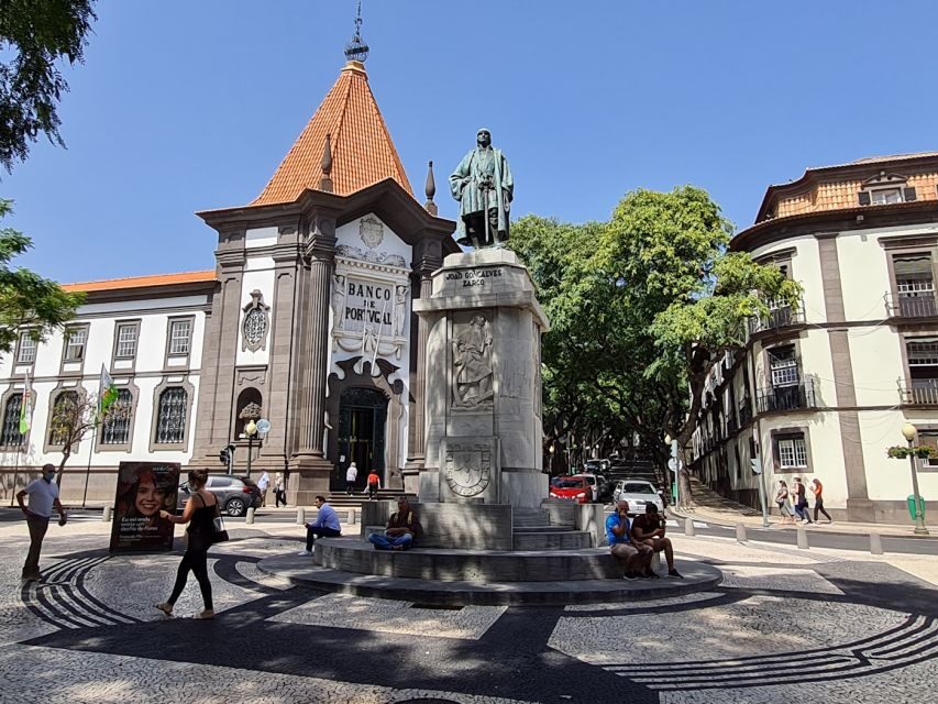 Audio Guide Citywalk Funchal for Cruise Guests - Sao Laurence Palace to Funchal’s Park: When the Walk Slows Down