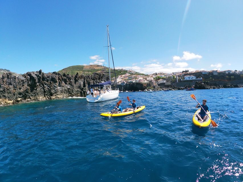 Câmara de Lobos: Private Guided Kayaking Tour in Madeira - Your Comfort Setup: Lycra, Life Vest, and What to Pack