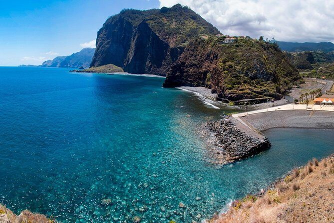 Discover Madeira In 2 Days (from 09h To 17h - Each Day) - Day 2: Pico do Arieiro, Ribeiro Frio, and the East Coast Switch