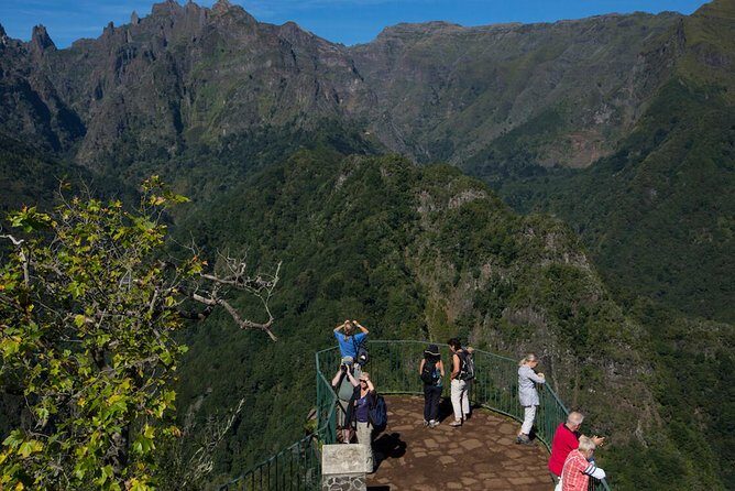 Enchanting North - Full Day- Shared Tour - Stop 1: Ponta Delgada church visit (20 minutes, free entry)