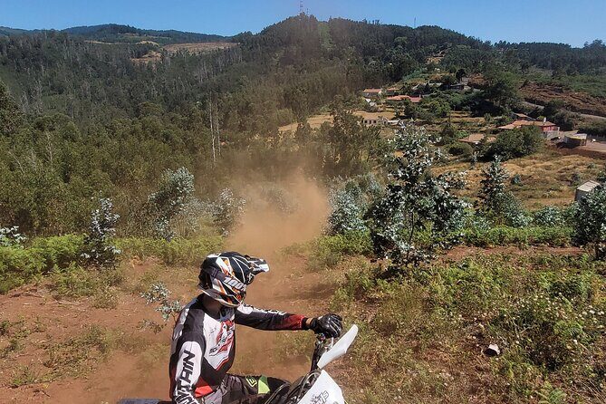 Enduro Dirt-Bike Tour - Bikes and engine choices: 2-stroke or 4-stroke