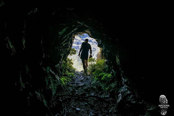 Folhadal Hidden Treasures Running Tour (Moderate) - The Big Climb: Hundreds of Steps to Get Open Mountain Views