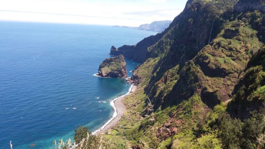 From Funchal: East Tour Madeira 4x4 Jipe Tour Santana Houses - Key things you’ll notice on this Eastern Madeira 4x4 day