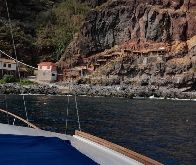 From Funchal: West Bays Sailing Tour with Lunch - Lunch and Drinks: The Part That Makes It Feel Like a Real Day