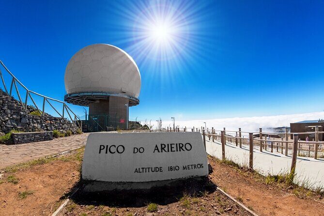 Full-Day Santana Madeira Island Tour - Morning altitude at Pico do Areeiro: peak views without the fuss