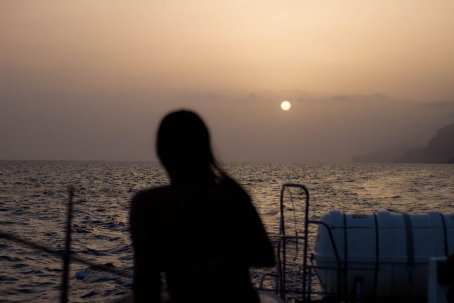 Funchal: Cabo Girão Sunset Catamaran Tour - Guide style and crew: why timing matters more than you think