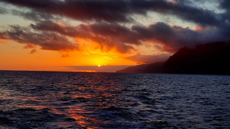 Funchal: Cabo Girão Sunset Catamaran Tour - Price and value: is $40 a fair deal for a 3-hour sunset?