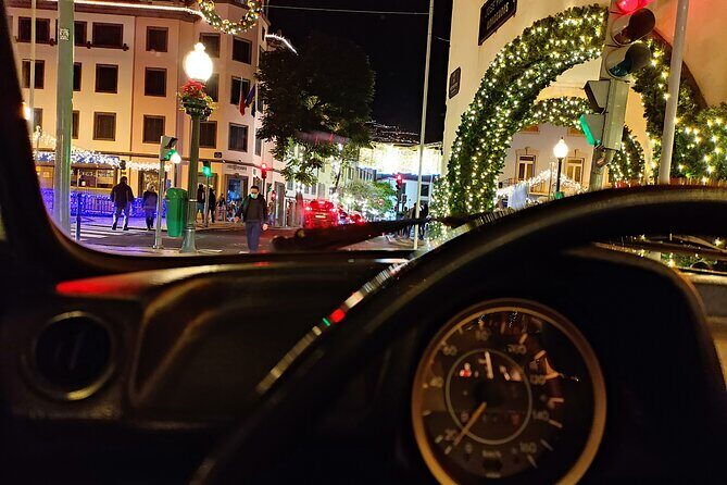 Funchal Christmas lights sightseeing night tour - Guides and narration: names you might hear and what to listen for
