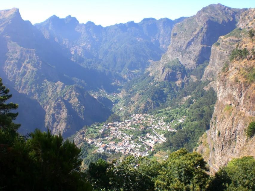 Funchal: Eira do Serrado Nun´s Valley viewpoint tuk tuk Tour - Eira do Serrado: The Stop That Makes the Whole Ride Worth It