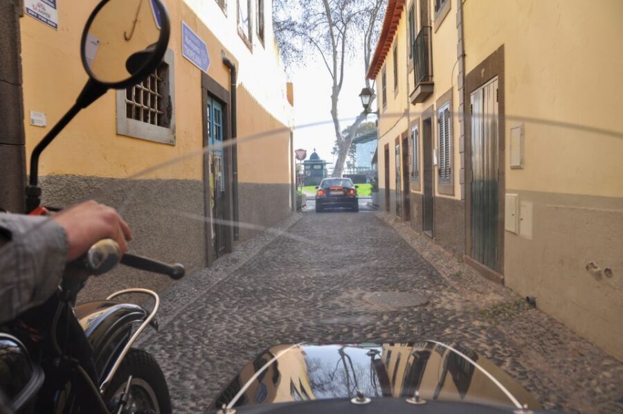 Funchal Exploration: Sidecar Tour with Historical Insights - Museu das Cruzes: Gonçalves Zarco’s first house