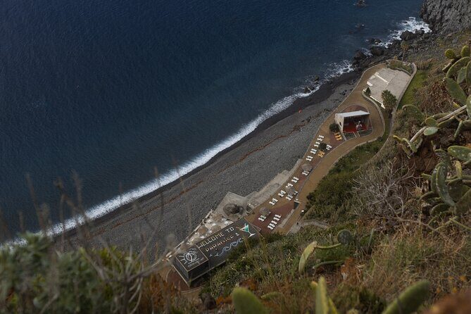 Funchal highlights 5h Private Tour in Madeira - Câmara de Lobos: Fishing Village Scenery and a Churchill Connection