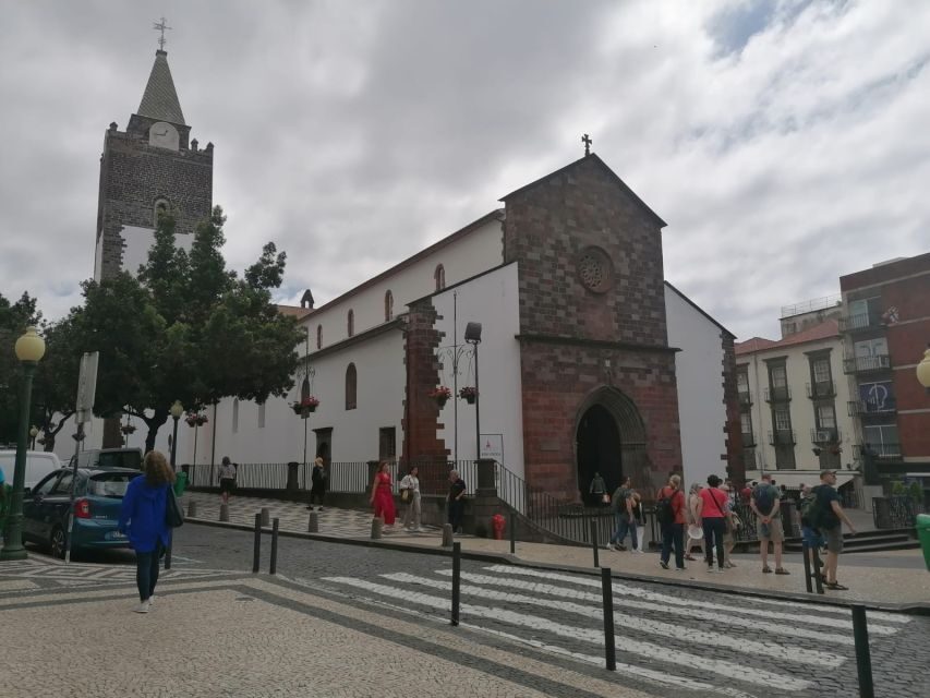 Funchal: Private Guided Tour of Historic Center by Tuk Tuk - Practical things to know before you go