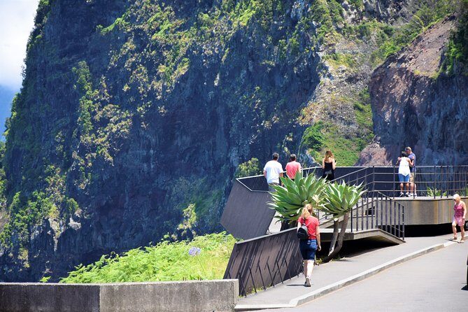 Go West - The most popular tour - Entering the Go West route: what this day trip is really for
