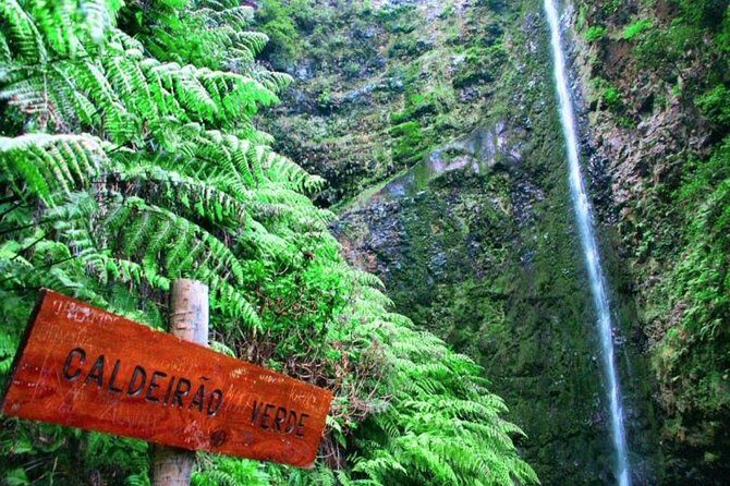 Green Cauldron - What to pack: flashlight, head protection, and real hiking comfort