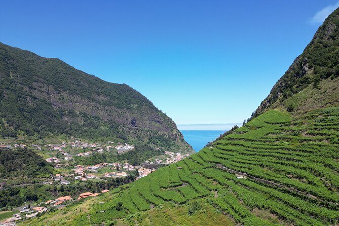 Guided 4x4 Adventure and Skywalk with Wine and Tapas in Madeira - Off-road 4x4 reality check: thrills, comfort, and safety points