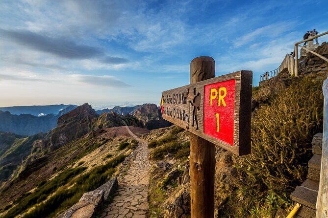 Half Day Jeep Safari Tour at Pico Areeiro and Santo da Serra - A 2:00 pm half-day that hits Madeira’s big viewpoints