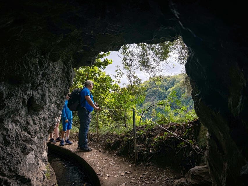 Hiking Madeira: Levada do Rei and the Majestic Laurissilva - Stop-by-stop: how the day usually unfolds
