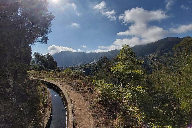 Levada da Referta - Castelejo - What you’ll see along the Levada da Referta portion