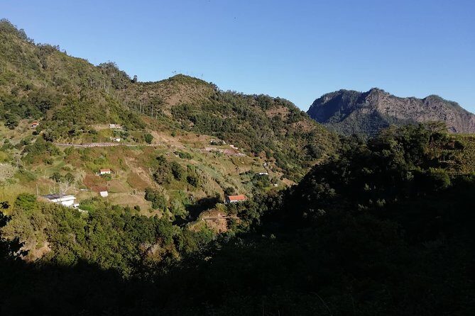 Levada da Referta - Castelejo - The end-of-walk cafe stop for local flavors