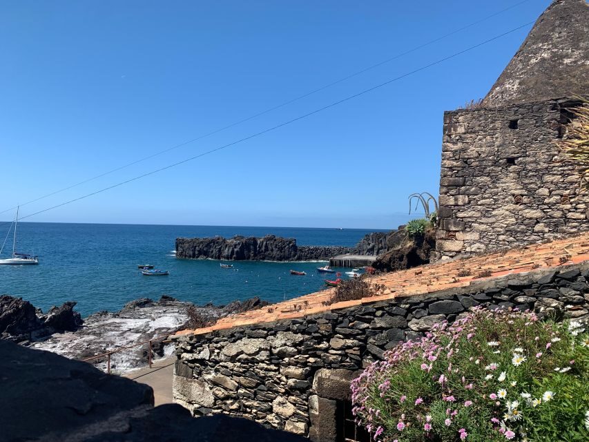 Madeira: 4 hours Classic Jeep tour in Central Madeira - Cabo Girao Glass Platform: High Cliff Views Without the Hassle