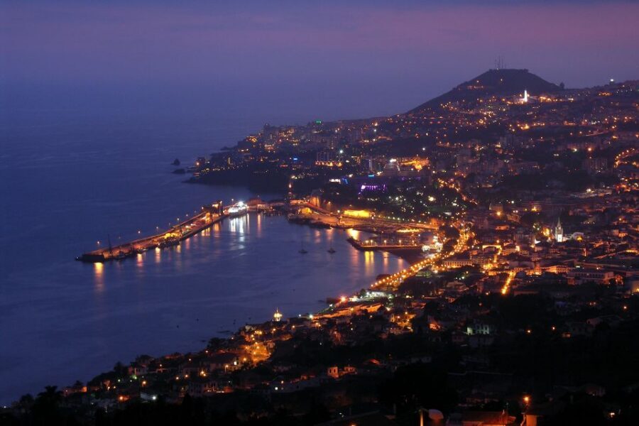 Madeira by Night with Traditional Dinner - Key Highlights to Expect