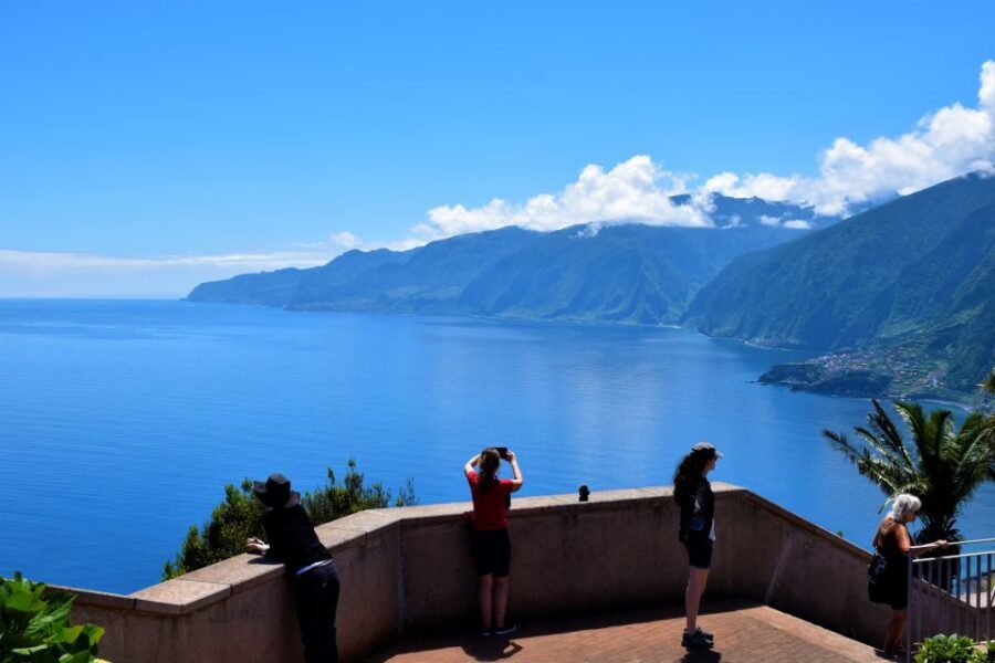 Madeira : Exorbitant West Tour - Tour guide quality: what tends to work well