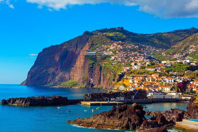 Madeira Full Day Tour West and East Island Top Highlights Tour - Stop 1: Ponta de São Lourenço on the island’s east edge