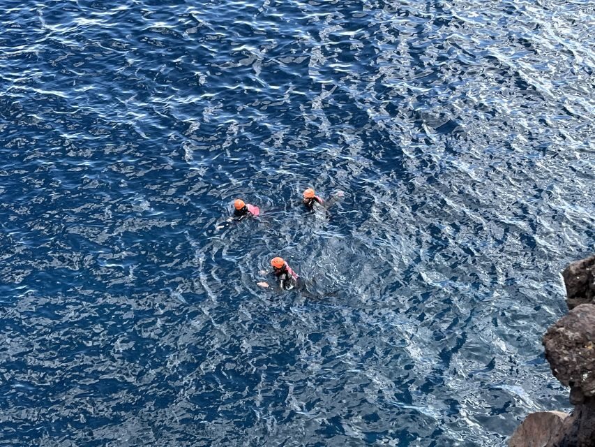 Madeira: Garajau Coastal Hike and Cliff Jumping - Changing Rooms and Hot Showers: The Salt-Off Plan