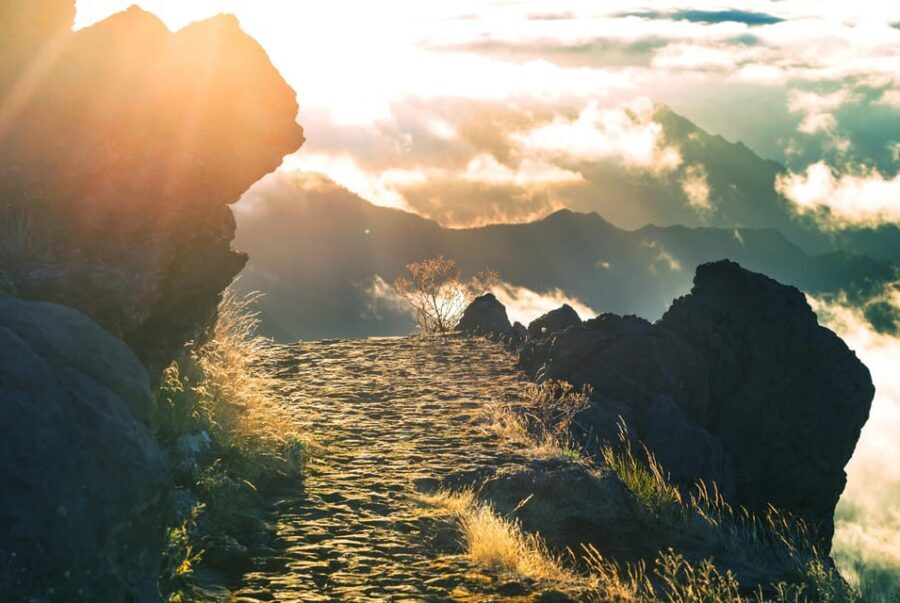 Madeira: Heavenly Sunset Pico do Arieiro with Snacks & Wine - The 5-Hour Plan, Step by Step (and How Not to Feel Rushed)
