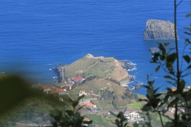 Madeira Highlights: Guided 4-Hour Tour from Funchal - The Off-Road Feel: Trails and Old Roads in a Private 4x4