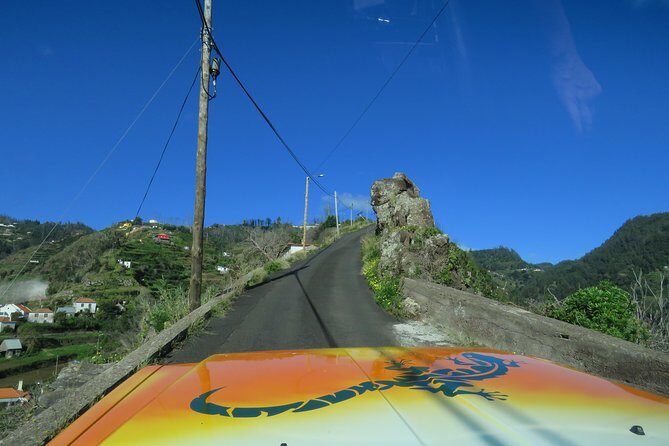 Madeira Highlights: Guided 4-Hour Tour from Funchal - Getting Picked Up in Funchal (and Where Extra Fees Start)