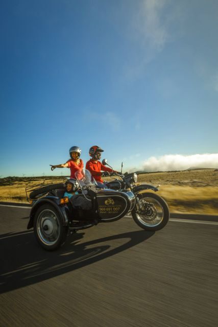 Madeira Island: 3-Hour Old Road Tour by Sidecar - Stop 2: Câmara de Lobos Harbour and the coastline vibe