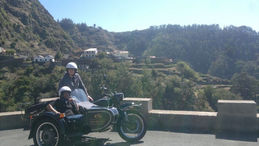 Madeira Island: 3-Hour Old Road Tour by Sidecar - Stop 3: back toward Funchal for a final round of photos