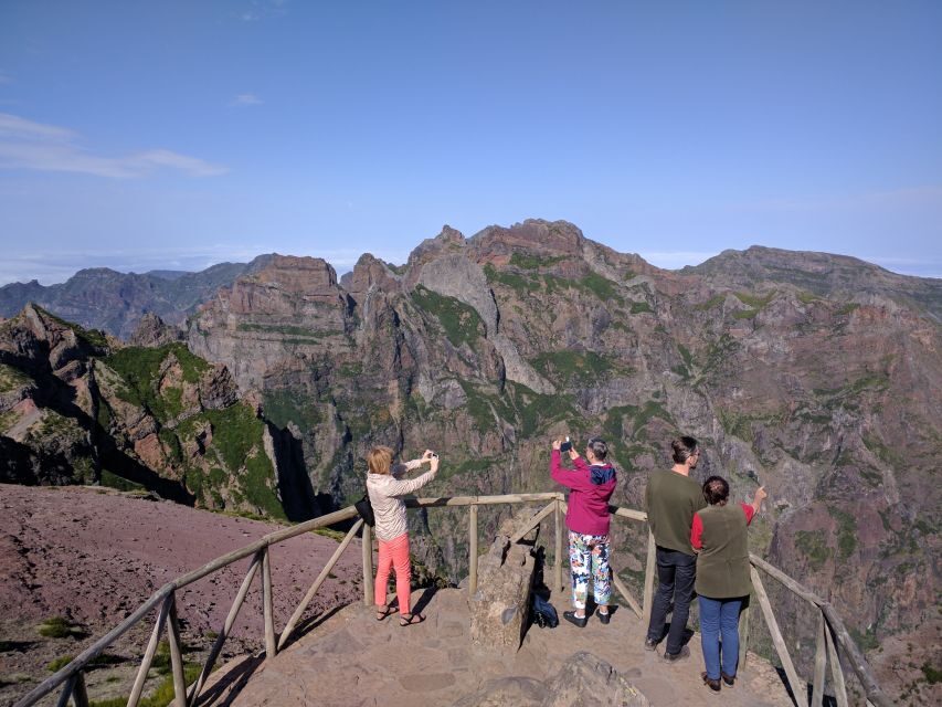 Madeira: Jeep tour Pico Areeiro, Santa Cruz and Cristo Rei - Key moments to plan for