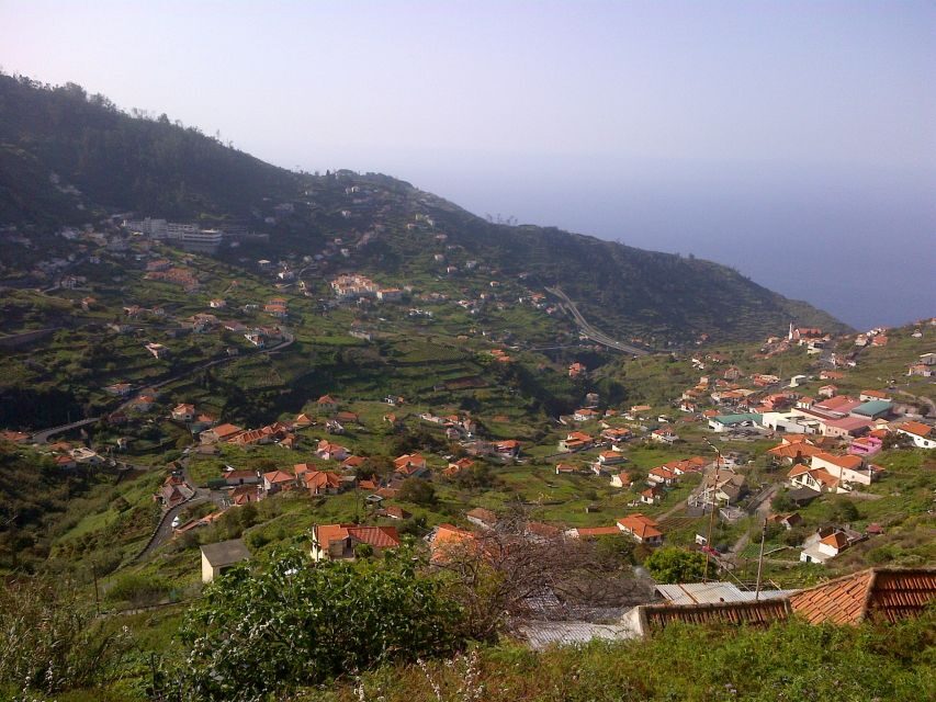 Madeira: Levado do Norte 2-Hour Hiking Tour - Where the Hike Starts: Cabo Girão Down to Boa Morte