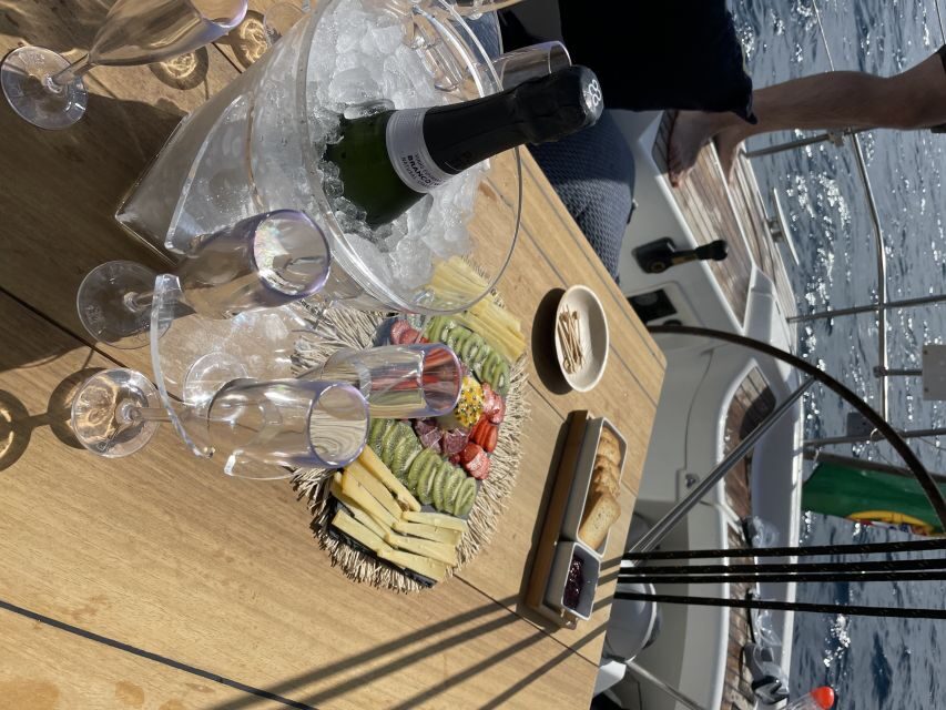 Madeira: Luxury Yacht & Sailing Sunset Tour - Price and Timing: What You’re Paying For