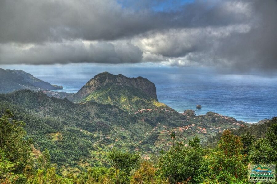 Madeira: Mini-Combo East Challenge: Jeep Safari + Levada - The Southeast Coast 4x4 Ride: Fast Access to Real Madeira Places