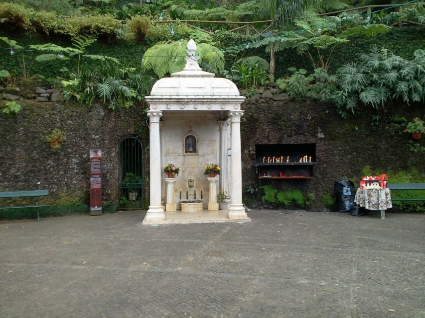 Madeira: Monte Sightseeing Tour & Toboggan Sled Ride - Key Highlights You’ll Feel Immediately