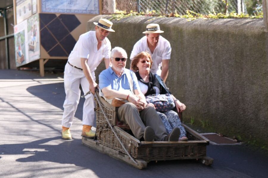 Madeira: Monte Sightseeing Tour & Toboggan Sled Ride - FAQ