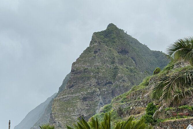 Madeira Off-Road 4x4 Jeep Adventure Private Full day Tour - Lunch breaks: BBQ-style meals and island seafood