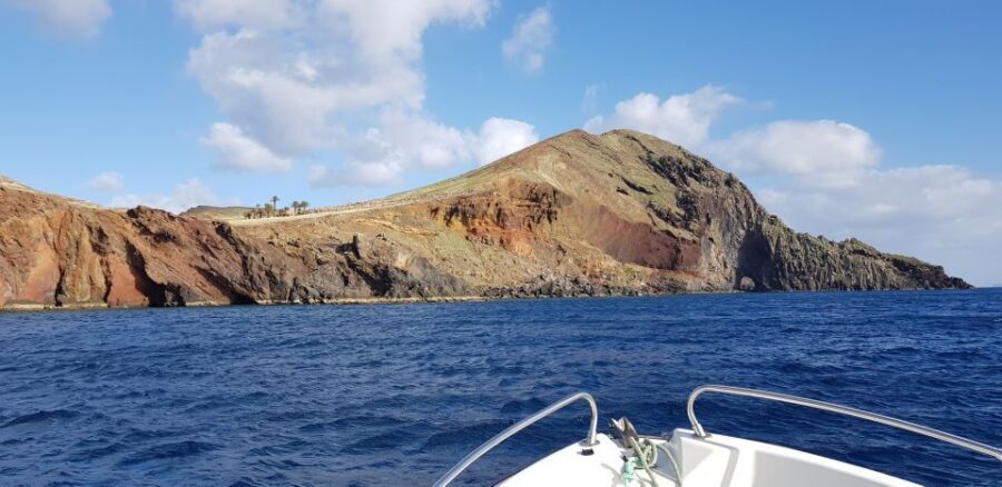Madeira: Ponta de São Lourenço Lighthouse Boat Tour - The 1870 Lighthouse: What You’ll Notice From the Sea