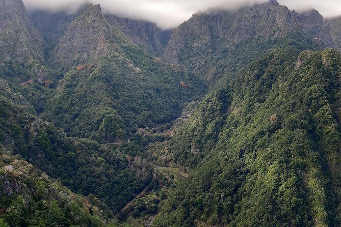 Madeira: Private 1.5-Kilometer Levada dos Balcões Hike PR11 - Price and what you really get for $96.02 per person