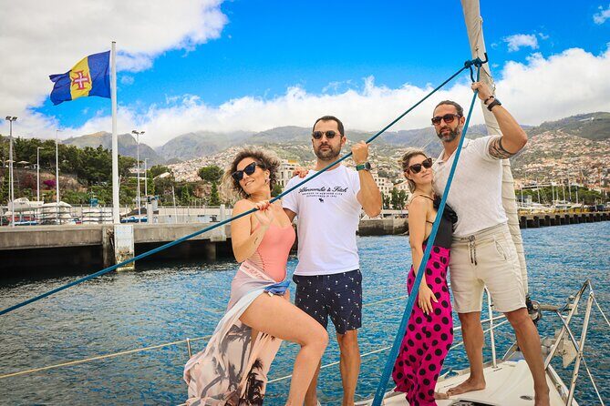 Madeira Private Boat Tour from Funchal - Getting on board at Cais (1A) São Martinho