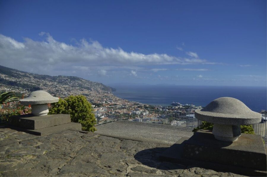 Madeira: Private Nuns Valley Tour by Tukxi - Eira do Serrado (1,095 m): the view over the Nuns Valley