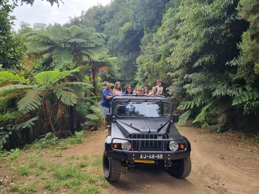 Madeira : SkyWalk, Fanal, Natural Pools 4x4 Jeep Tour - Ribeira da Janela and Seixal: coast stops before the swim payoff