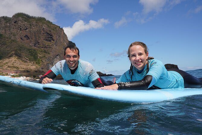 Madeira Surf Classes in Portugal - Meeting point basics: Rua da Praia in 9225